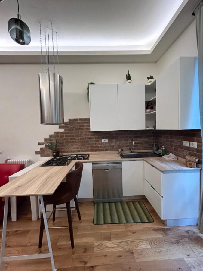 Gam Gam Isola Room Rent Milano Ngoại thất bức ảnh